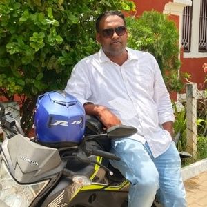 Meet your Posher, Daniel